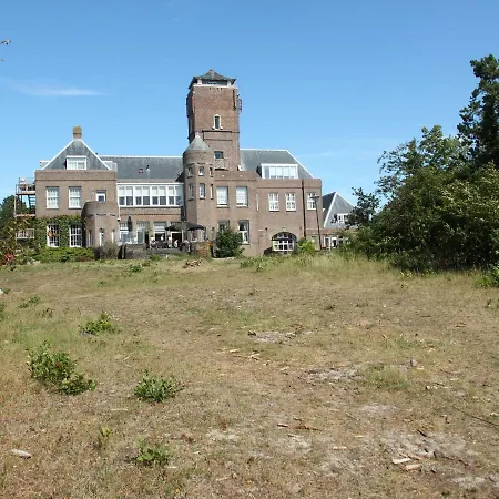 Spacious In On A Dutch Coast Appartement Bergen aan Zee